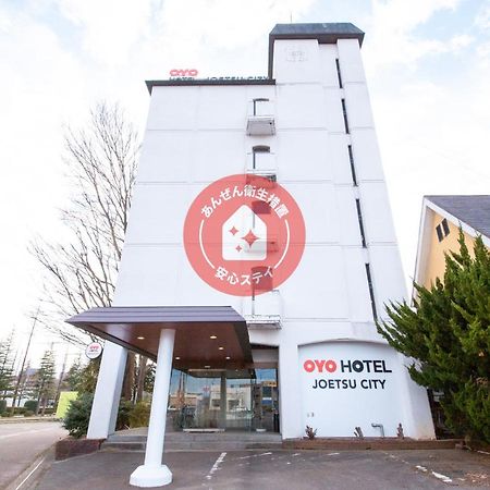 Oyo Joetsu City Hotel Kasugayama Exterior photo