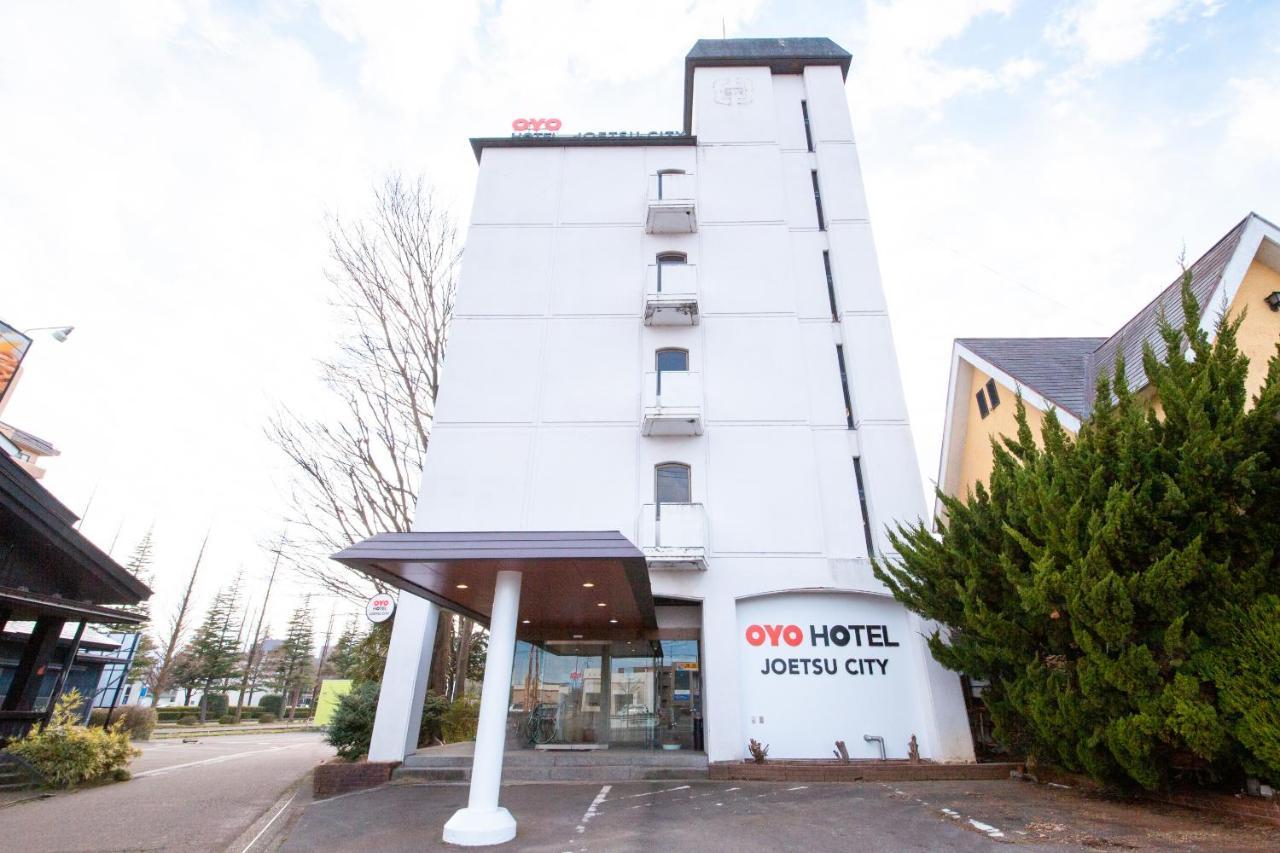 Oyo Joetsu City Hotel Kasugayama Exterior photo